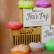 Cargar imagen en el visor de la galería, Hair Pops en caja de madera (8 Piezas)
